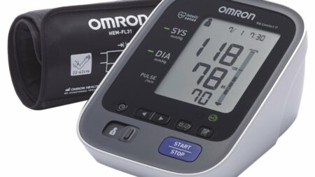 Misuratore di pressione Omron M6 Comfort